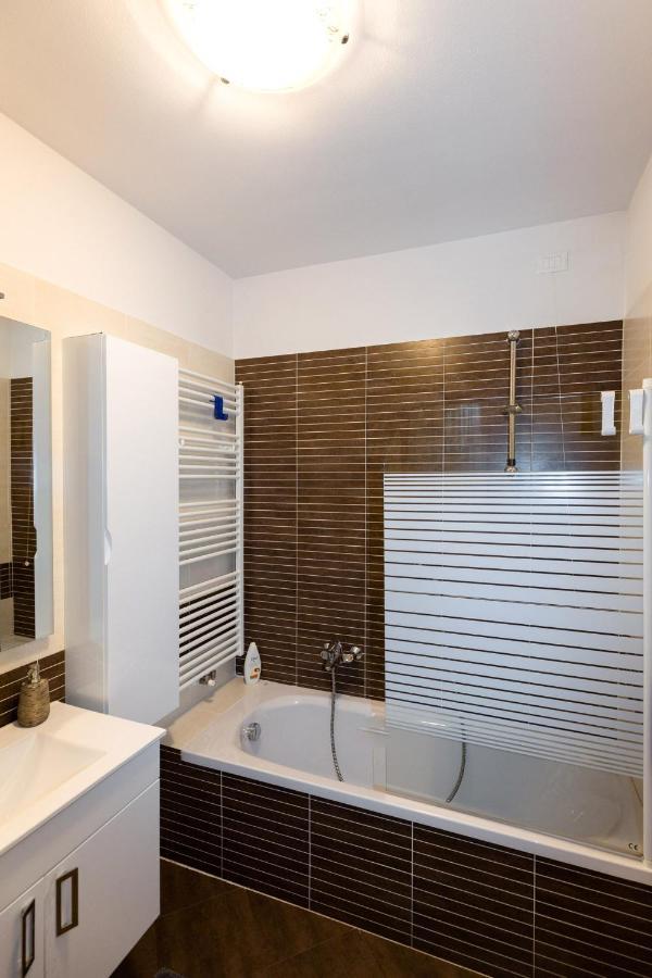 Appartamento Essenza Sirmione Exterior photo