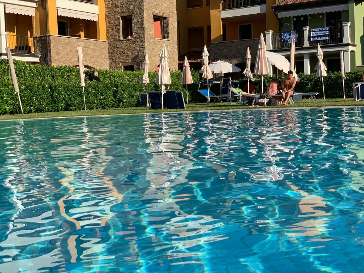 Appartamento Essenza Sirmione Exterior photo